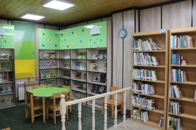 اجرای طرح کتاب کلاس با تجهیز ۱۰ هزار جلد کتاب در قم اجرای طرح کتاب کلاس با تجهیز ۱۰ هزار جلد کتاب در قم