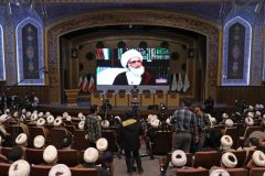 تاکید آیت الله نوری همدانی بر زنده نگه داشتن تفکر انقلابی در حوزه‌های علمیه