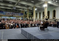 دیدار هزاران نفر از مردم قم با رهبر معظم انقلاب اسلامی