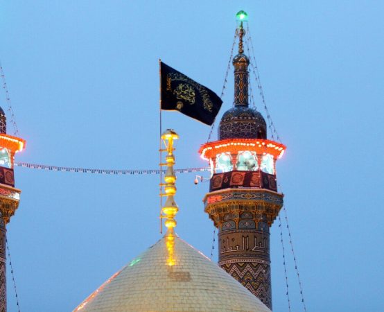 شهر مقدس قم در شب شهادت امام موسی کاظم(ع) سوگوار شد شهر مقدس قم در شب شهادت امام موسی کاظم(ع) سوگوار شد