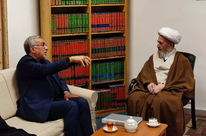 عینالهی: ۱۶ هزار تخت به ظرفیت درمانی کشور اضافه شد عینالهی: ۱۶ هزار تخت به ظرفیت درمانی کشور اضافه شد