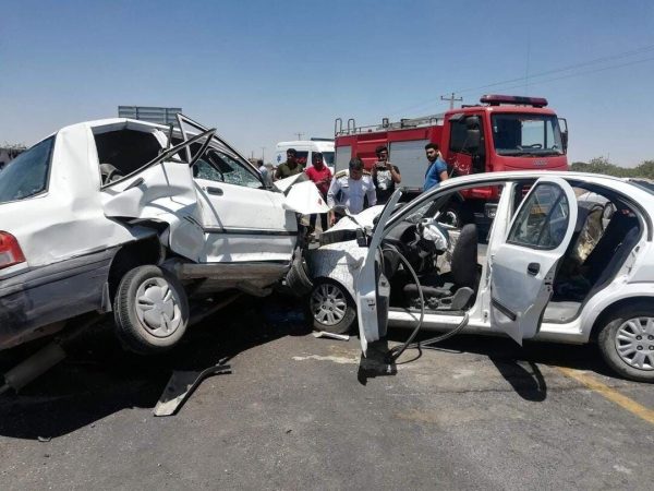 ۱۳مسافر نوروزی در جادههای قم جان باختند ۱۳مسافر نوروزی در جادههای قم جان باختند
