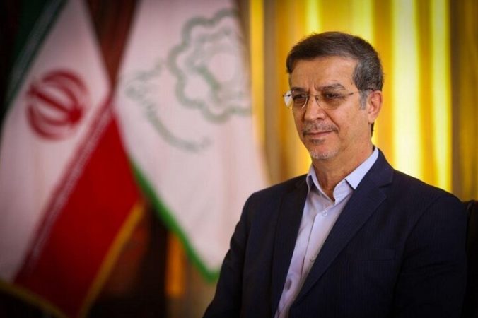شهردار قم استعفا داد شهردار قم استعفا داد