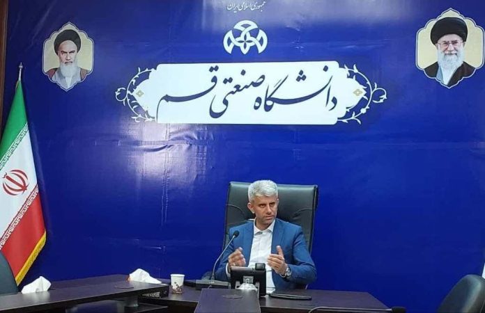 دانشگاه صنعتی قم در زمینه اشتغال راهبرد منسجمی را دنبال میکند دانشگاه صنعتی قم در زمینه اشتغال راهبرد منسجمی را دنبال میکند