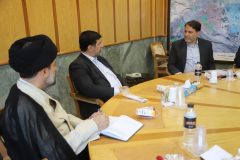 استاندار قم: تیم‌های ورزشی استان حاضر در لیگ‌های کشوری حمایت می‌شوند