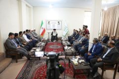 آیت الله حسینی بوشهری: جنگ امروز هویت ملی و مذهبی ما را نشانه رفته‌است