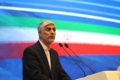 وزیر ورزش و جوانان: پیگیر مشکلات مردم قاهان در هیات دولت خواهیم بود