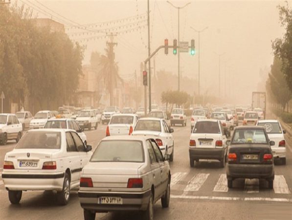 هوای قم در وضعیت ناسالم قرار گرفت هوای قم در وضعیت ناسالم قرار گرفت