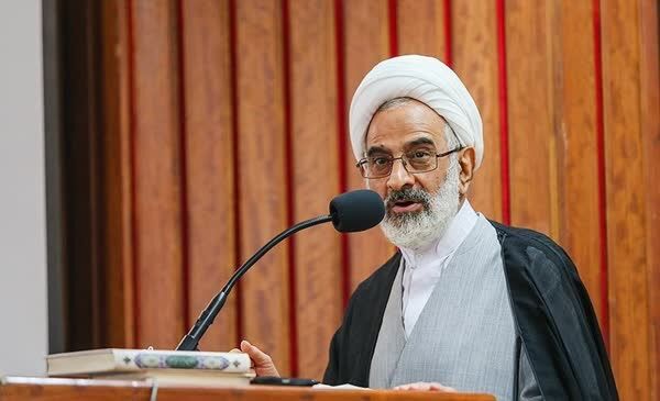 توانمندی این نظام به حضور جهادی و نقشآفرین مردم بستگی دارد توانمندی این نظام به حضور جهادی و نقشآفرین مردم بستگی دارد