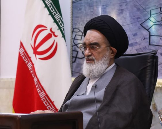 تولیت حرم حضرت معصومه(س): مناظرات انتخاباتی نباید موجب خرسندی دشمن شود تولیت حرم حضرت معصومه(س): مناظرات انتخاباتی نباید موجب خرسندی دشمن شود