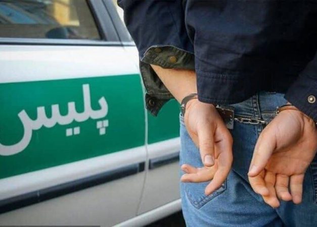 ۲ زورگیر پیرزن اردبیلی در قم دستگیر شدند ۲ زورگیر پیرزن اردبیلی در قم دستگیر شدند