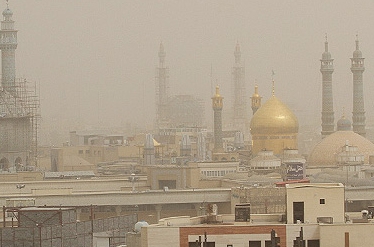 گرمای ۴۰ درجه و گرد و غبار در راه قم گرمای ۴۰ درجه و گرد و غبار در راه قم