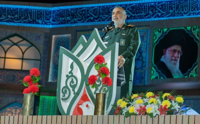 انقلاب اسلامی در مسیر زمینهسازی ظهور در حرکت است انقلاب اسلامی در مسیر زمینهسازی ظهور در حرکت است