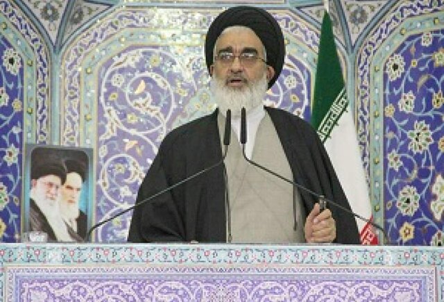 وحدت و تقویت پیوندهای اجتماعی، ضرورت تمدن اسلامی است وحدت و تقویت پیوندهای اجتماعی، ضرورت تمدن اسلامی است
