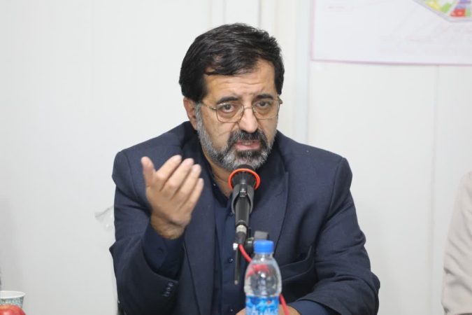 تاکید استاندار قم بر توجه به رویکرد مردم محوری در برگزاری جشن های دهه فجر تاکید استاندار قم بر توجه به رویکرد مردم محوری در برگزاری جشن های دهه فجر
