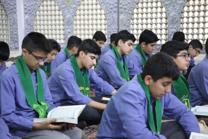 نقش آفرینی ۲۳۰ گروه دانشآموزی در طرح های قرآنی استان نقش آفرینی ۲۳۰ گروه دانشآموزی در طرح های قرآنی استان
