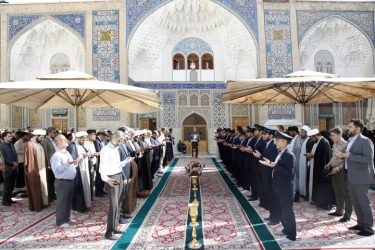 خطبه خوانی ۲۰۰ خادم یار رضوی در حرم حضرت معصومه(س)