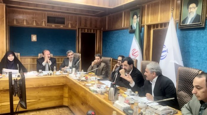مدیرکل حفاظت محیط زیست قم: ستاد ملی ساماندهی دریاچه نمک با پیگیری قم تشکیل شد