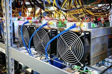 کشف ۹ دستگاه استخراج ارز دیجیتال غیرمجاز در قم